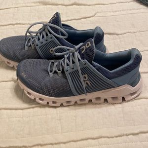 On Cloudswift running shoes